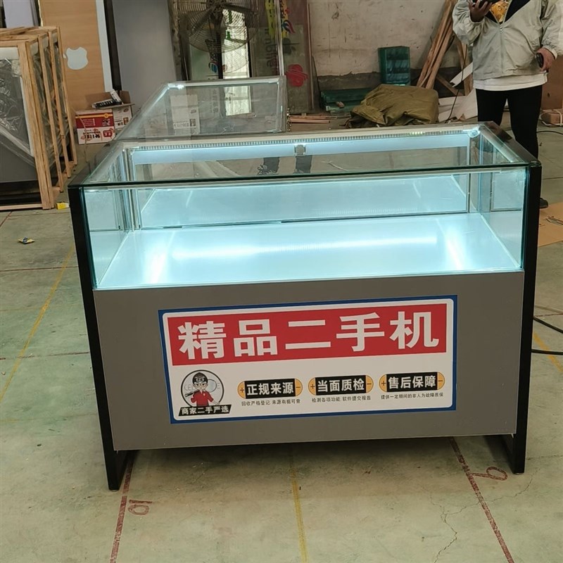 网红款手机柜台