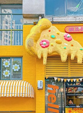 定制玻璃钢卡通网红雕塑店铺宠物门头摆J件立体餐饮爬墙熊猫装饰