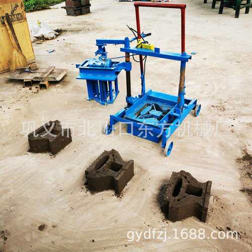 小移动制作生态挡土墙砖制作不同规格尺寸的水泥制品空心砖机