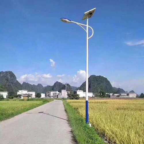 太阳能路灯乡镇道路扶贫项目6米锥杆热镀锌海螺臂LED太阳能路灯