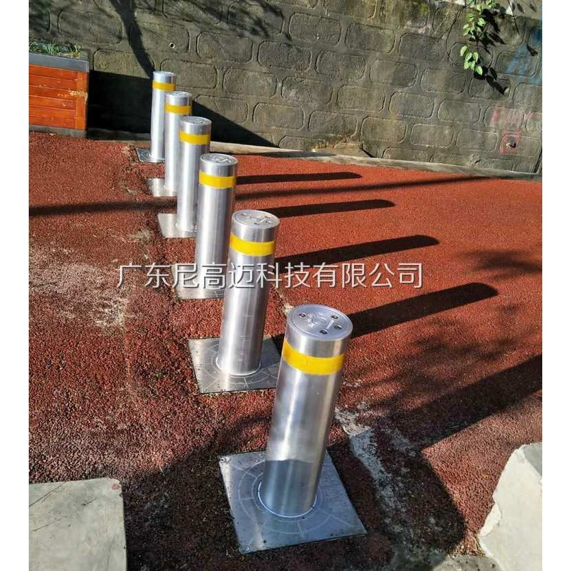 半自动升降柱不锈钢防撞柱挡车手动钥匙锁路桩防冲撞隔离桩路障