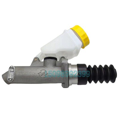 适用于重汽豪沃MAX离合器总泵HOWO MAX离合器总泵储油罐原厂配件