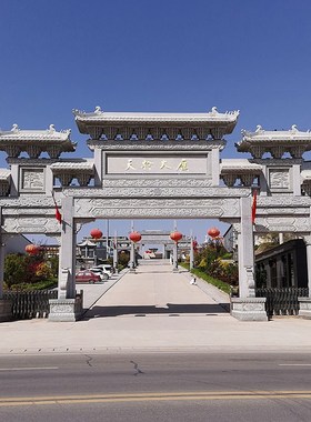 石雕牌楼牌坊定制园林景区大型石头牌楼花岗岩户S外村口三门石牌