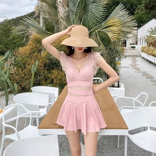 显瘦女游泳衣连体遮肚带钢托小胸聚拢蕾丝荷叶边韩版温泉度假新款