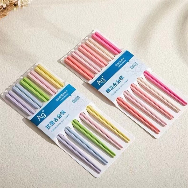 乌市发货新疆包邮家用筷子高颜值耐高温不发霉高档ins风一人一筷