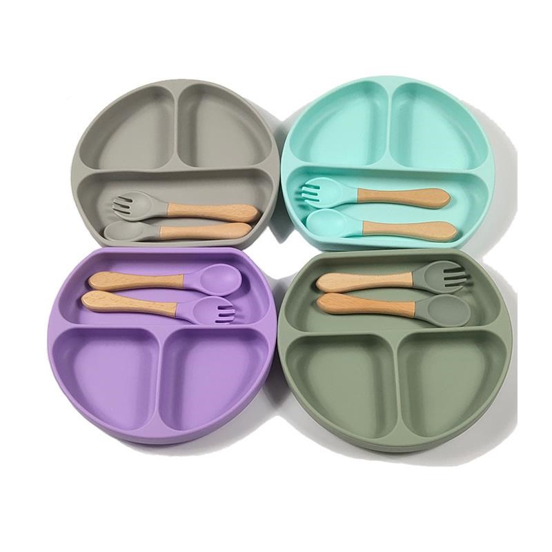 宝宝硅胶餐盘吸盘一体式分隔餐盘套装 儿童训练勺叉笑脸餐盘3格盘
