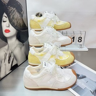 夏季女鞋2025新款夏天鞋子网面透气黄色德训鞋百搭镂空平底小白鞋