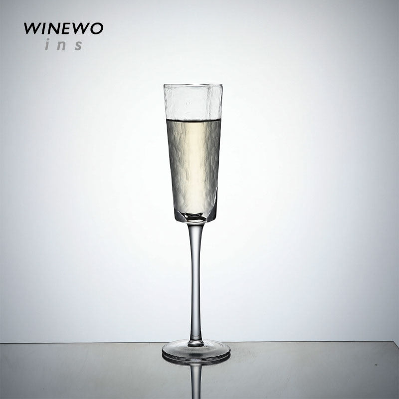 迷雾的雪 高脚锤j纹三角香槟杯水晶玻璃中古杯子鸡尾酒杯家用ins,餐饮具,甜酒/香槟杯,淘宝优惠券,粉丝福利购,淘宝优惠卷