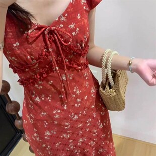 爆款 法式 2025新款 红色碎花连衣裙女夏季 独特漂亮长裙女 方领泡泡袖
