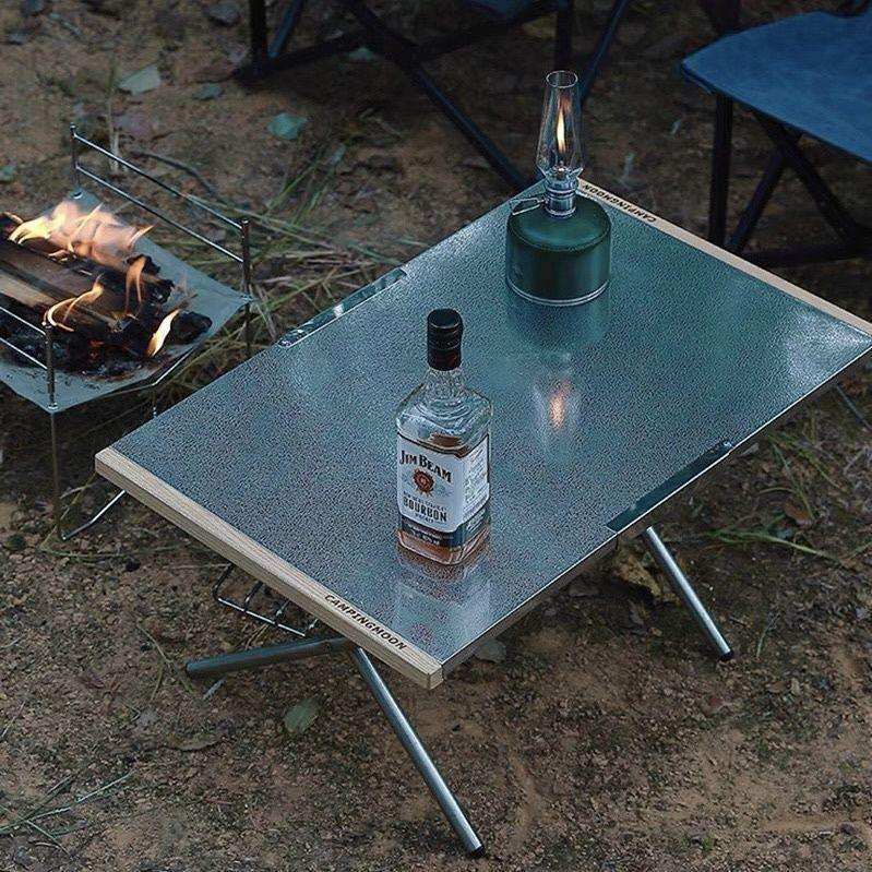 CAMPINGMOON柯曼耐高温小钢桌户外便携式折叠桌露营自驾游餐桌