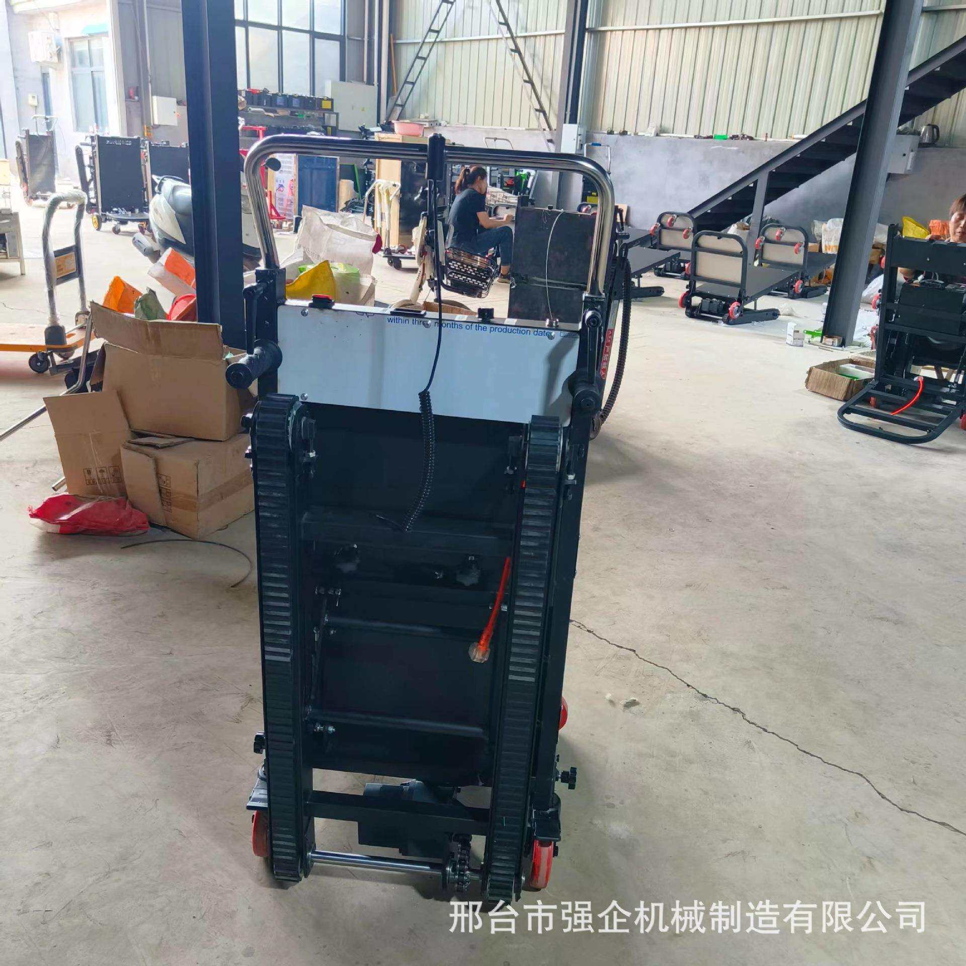 履带式爬楼机电动载物爬楼机家电搬运爬楼车神器自动上楼搬运机