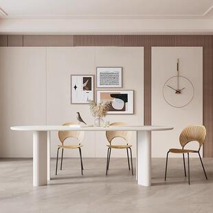 初见岩板餐桌小户型家用纯白色奶油风椭圆形一桌四椅餐桌椅凳组合