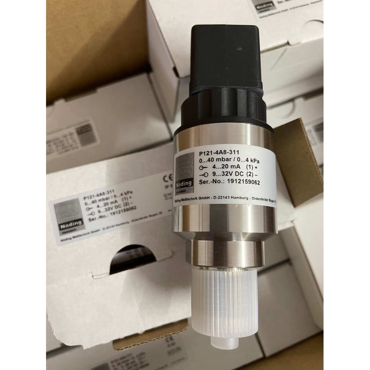 noding现货P121-4A8-311压力传感器0-40mbar