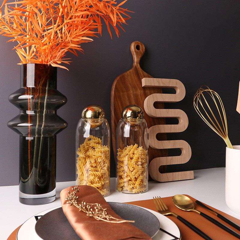 现代简约样板房餐桌软装饰品花艺花瓶摆件餐具组合套装陈列展示