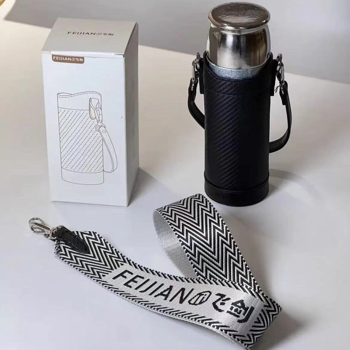 飞剑纯钛保温杯390ml/500ml适用编织杯套斜挎可背手提保护套杯套