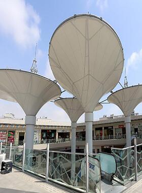 户外景区商业广场膜结构公园商业街钢结构遮阳雨棚异型PVDF张拉膜