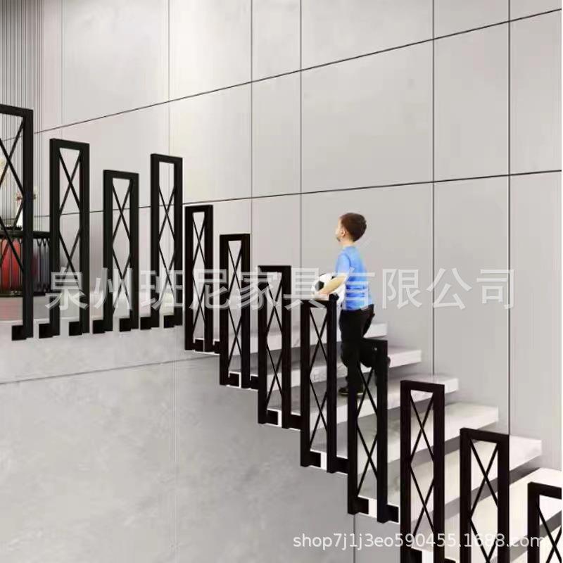 铁艺楼梯扶手梯步老人防护栏杆北欧简约创意栏杆家用围栏阁楼室内