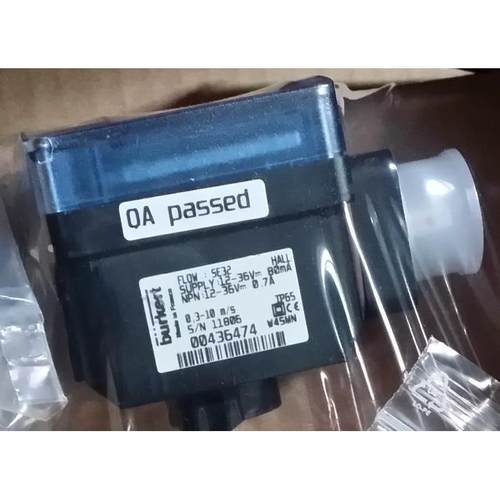 宝德 burkert 8032 在线式流量开关控制器带显示器00436474
