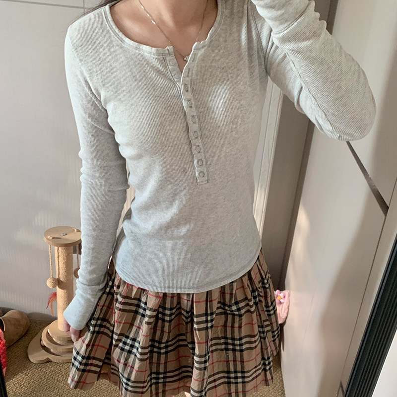 BM长袖女2026新款秋冬圆领纯色显瘦高级感百搭修身内搭打底衫上衣