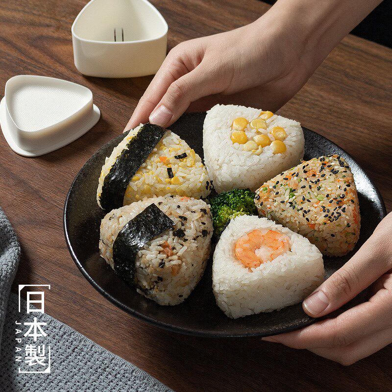 日本进口三角饭团模具儿童宝宝喂饭米饭吃饭神器制作便当寿司工具