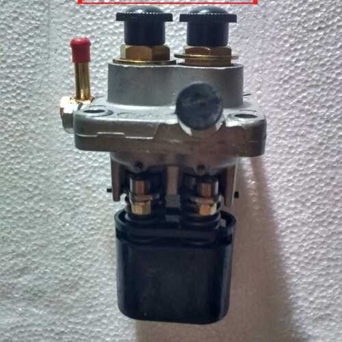 KM2V80喷油泵总成