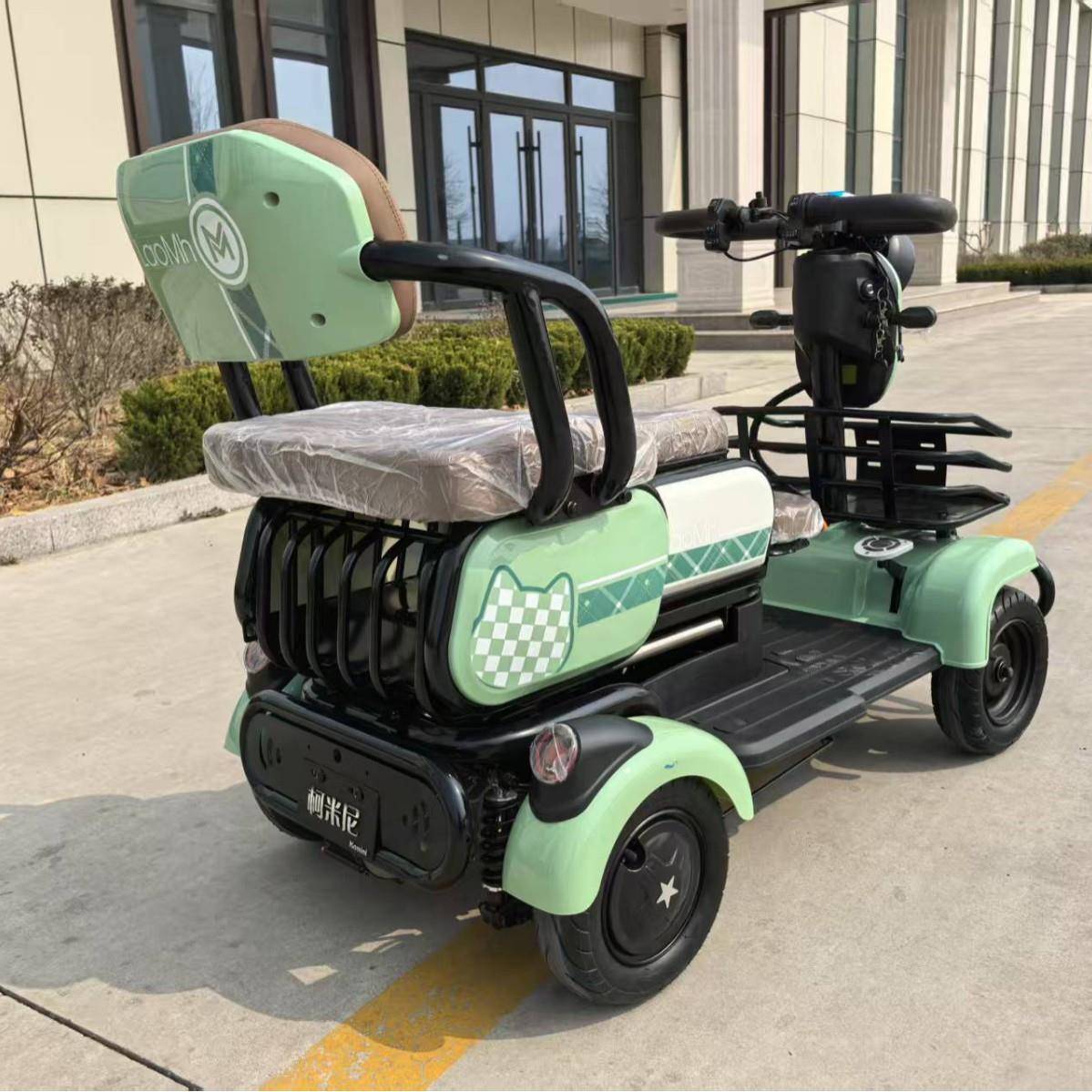 老年代步车电动三轮车四轮车全封闭三轮车