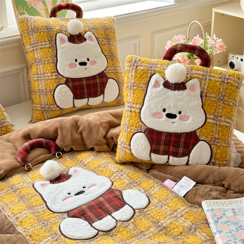 加厚牛奶绒抱枕被子两用二合一办公室午睡绒毯宿S舍汽车上枕头被