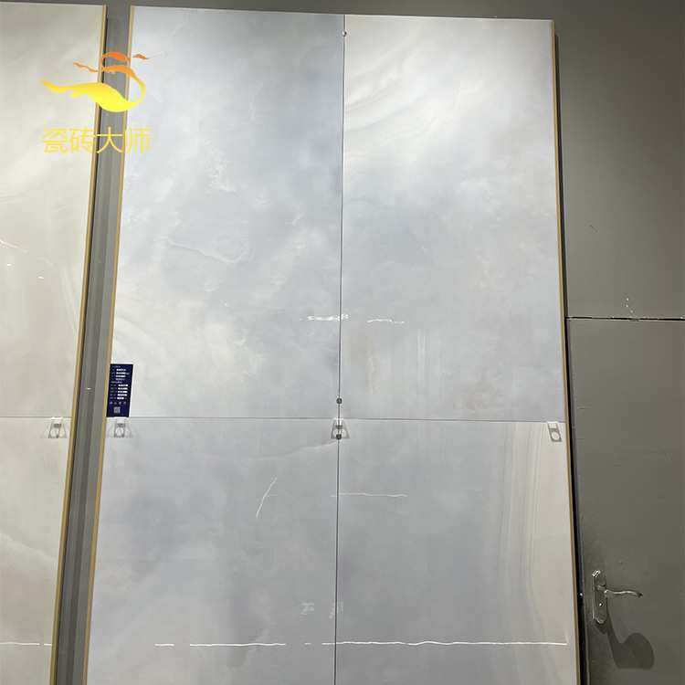 佛山瓷砖通体大理石天空蓝色客厅防滑地砖750x1500厨卫电视背