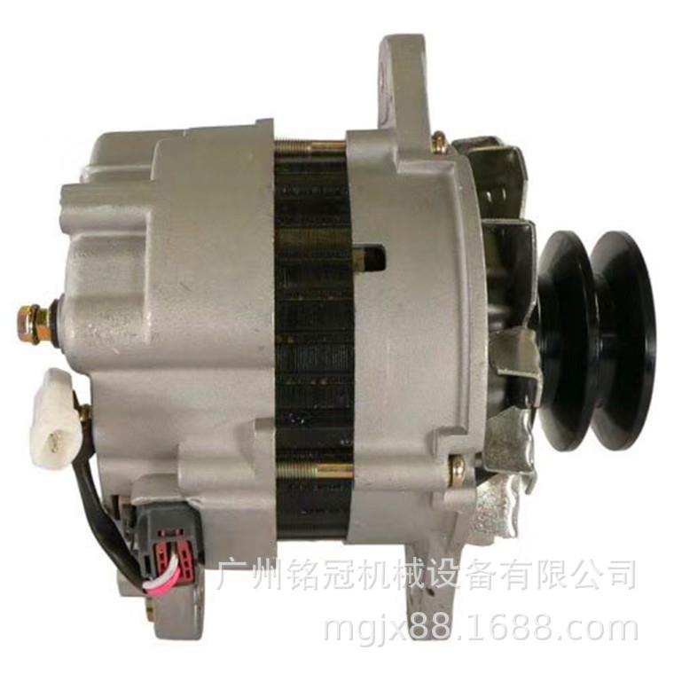 加藤820-V 三一 245 4M50发电机 挖掘机配件