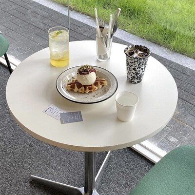 DPstudio中古餐桌伊姆斯办公桌小居室圆桌直脚会议桌办公室洽谈桌