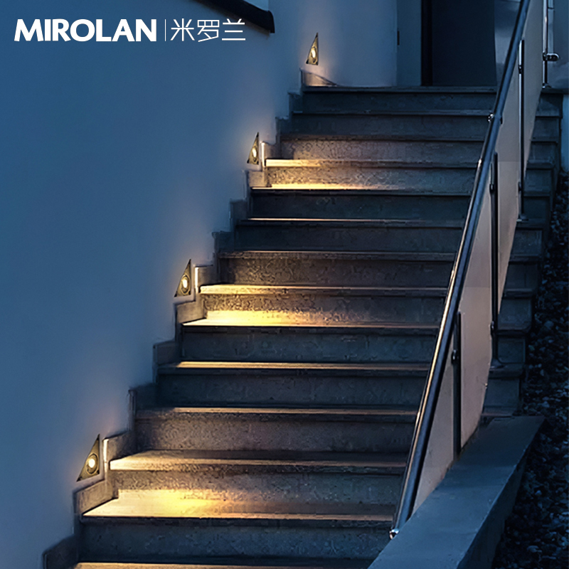 梯步灯网红楼梯踏步灯智能感应户外灯庭院灯90度U墙角灯室外台阶