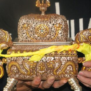 银西藏香炉仅此两尊纯手工家居摆件藏香薰炉老物件大昭