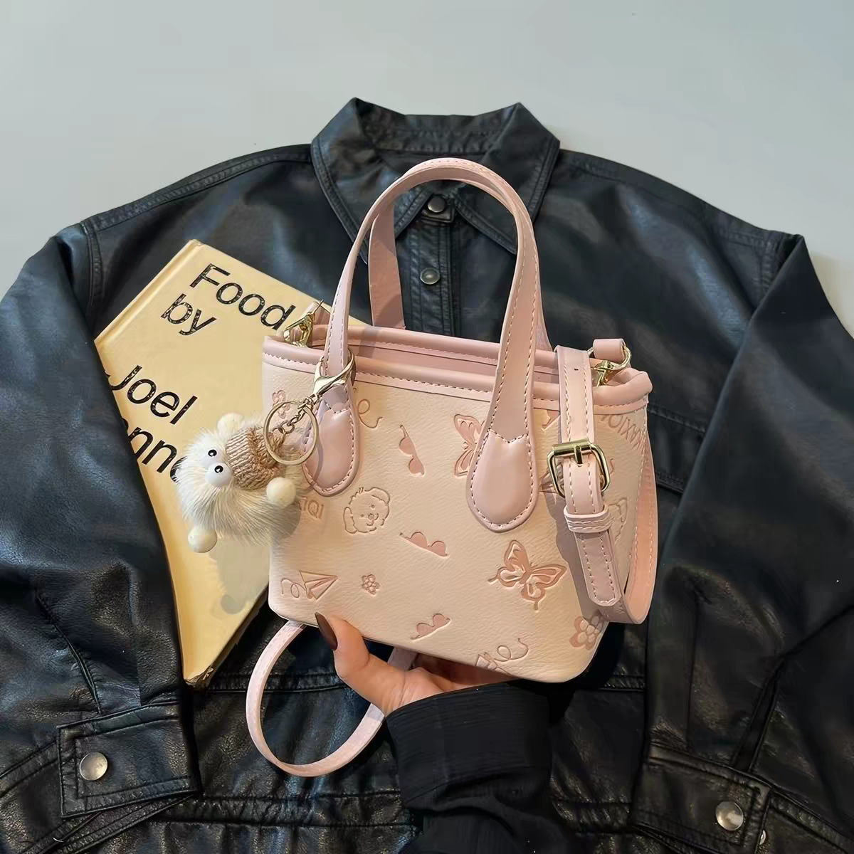 今年流行爆款小包包女春夏2025新款百搭斜挎包韩版手提迷你水桶包,箱包皮具/热销女包/男包,水桶包,淘宝优惠券,粉丝福利购,淘宝优惠卷