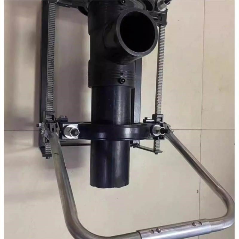 PE拉紧器电熔管件拉紧器钢丝骨架管拉紧器管件承插pe管件安装