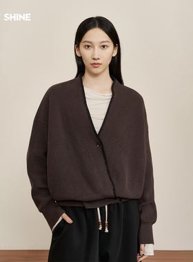 JUST SHINE 深棕色针织开衫女宽松V领外搭复古慵懒风交叉毛衣外套