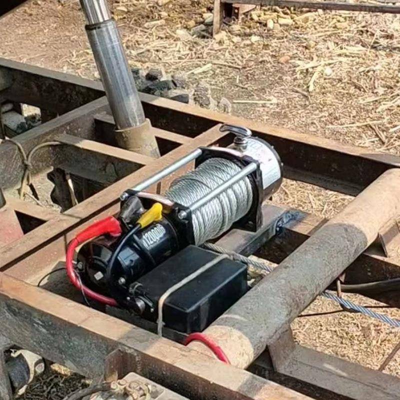 便携式12000磅小型车载电动吊机微型船用绞盘12v24v电动绞盘