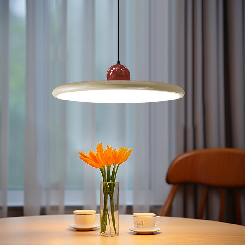 餐厅吊灯北欧奶油风飞碟吧台吊灯现代简约全光谱护眼法式饭厅主灯