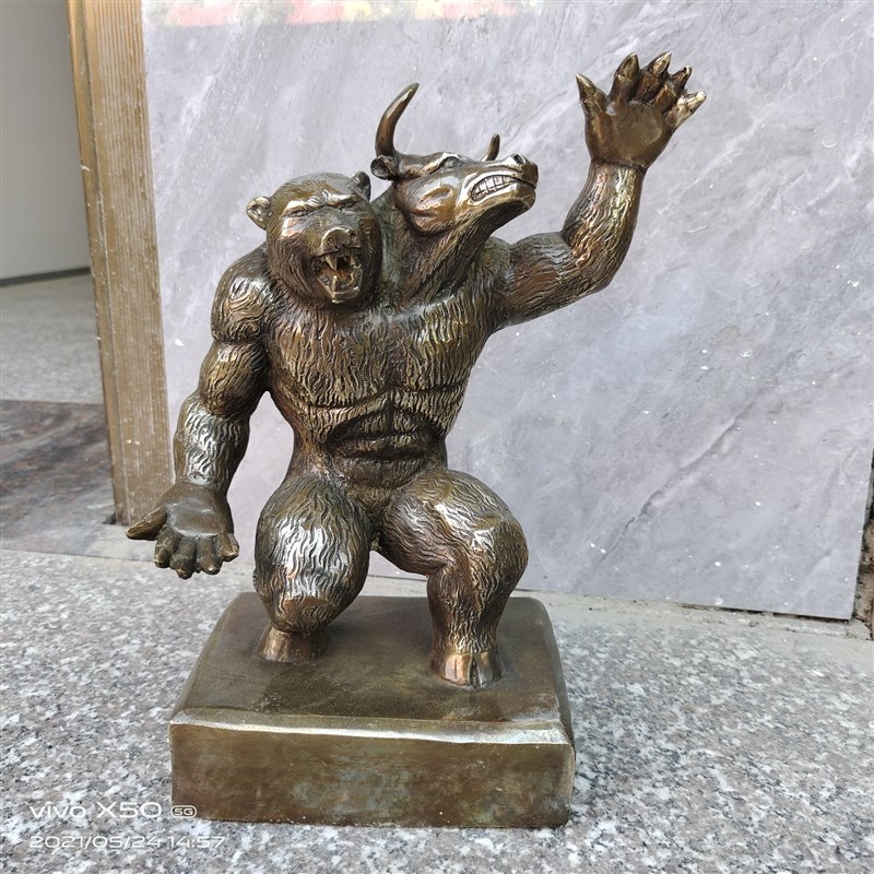 热卖纯铜牛e斗熊 扭转乾坤摆件 牛熊斗居家 办公铜器装饰品