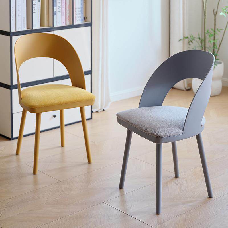 餐椅家用加厚靠背塑料椅子现代简约休闲坐垫椅轻奢高级餐厅餐桌椅