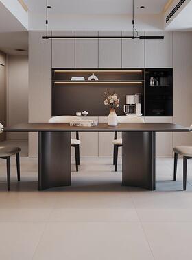 意式极简黑色岩板餐桌椅组合现代简约长方形复古全托底大户型家用