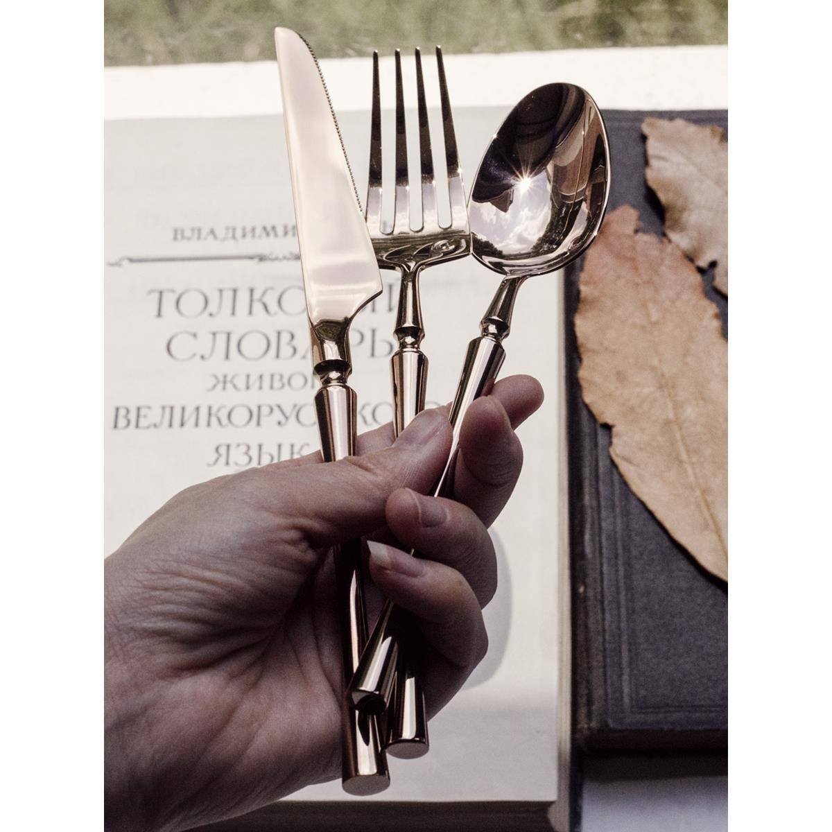 304不锈钢小腰法国无障碍豪华面食叉子牛排刀，叉子和勺子餐具套