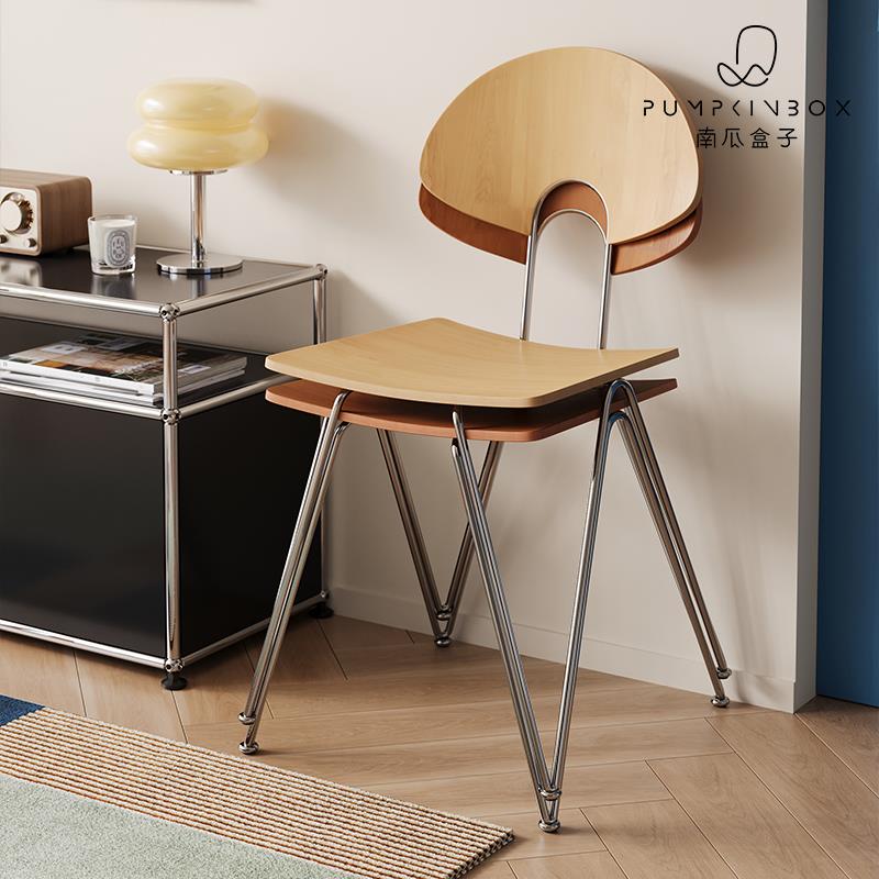 中古风餐椅家用高级感复古实木椅子书桌靠背设计师极简网红餐桌椅