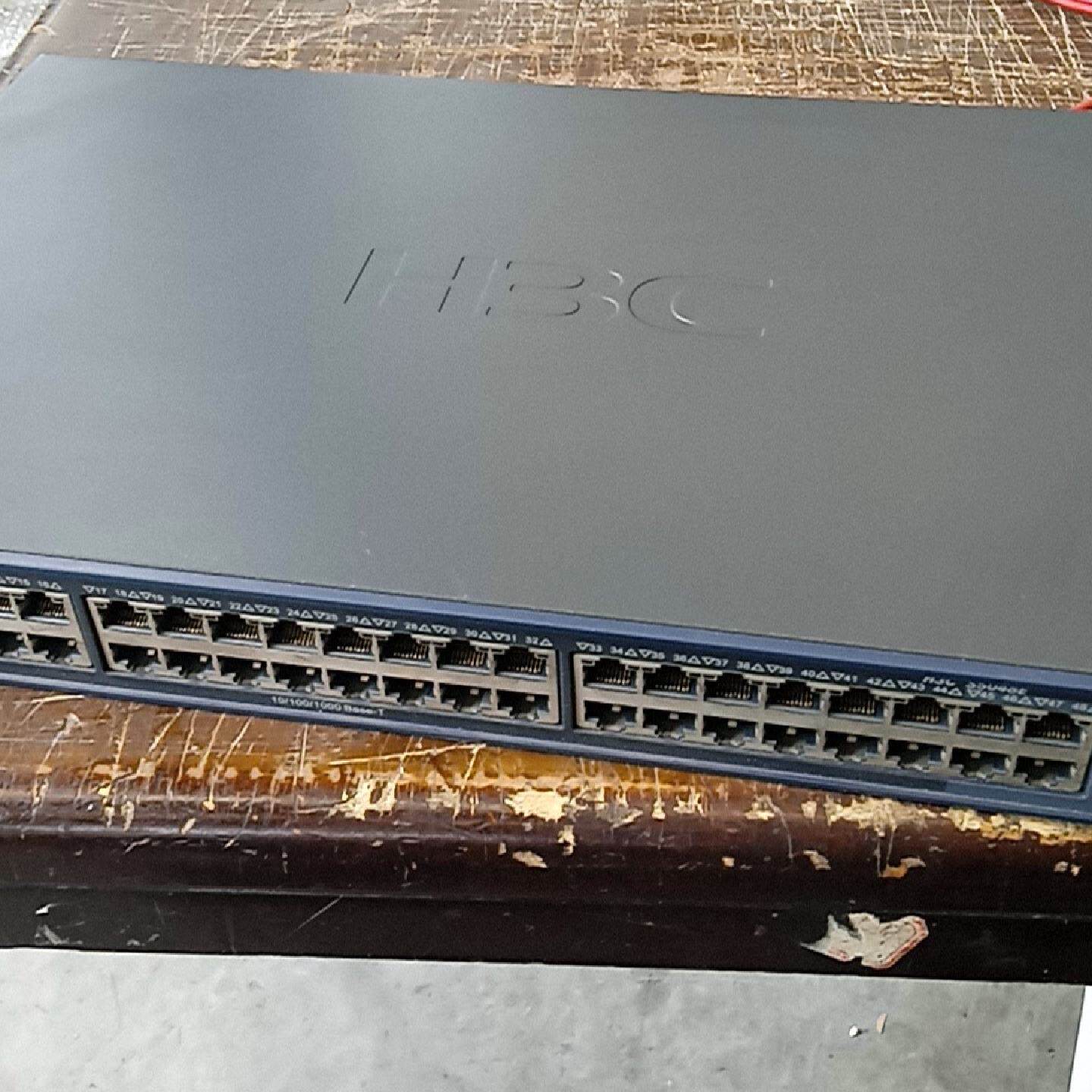 华三(H3C)H3C  S5048E  48口千兆交换机，2议价