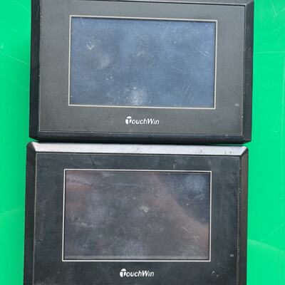 议价There Are Two Xinjie Th465Mt Touch Screens  Of Which Doe