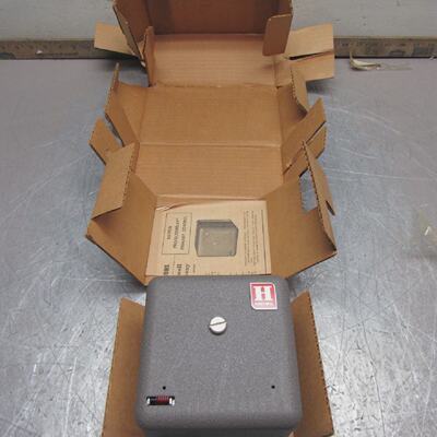 HONEYWELLRA190B1136PROTECTORELAY3线24VCONTROL120V60HZ全新带