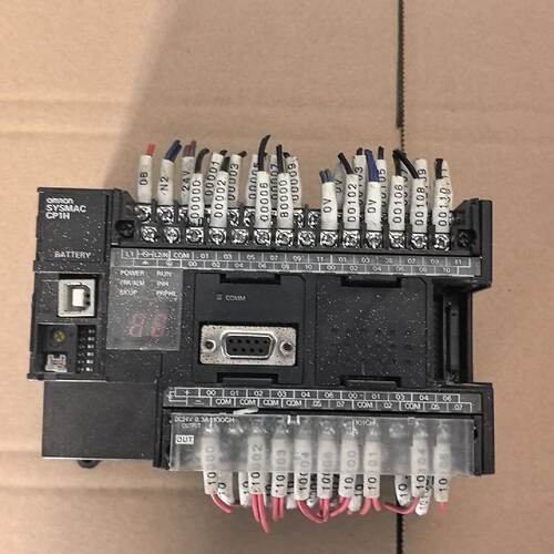 议价汇川PLC程式设计控制器H2U-3232MTP 实物拍摄 成色漂