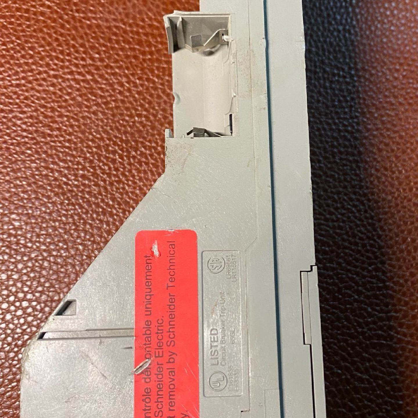 施耐德Micrologic 5.0P控制单元，47058，原--议价商品