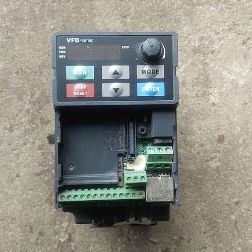 台达变频器VFD007E43A0.75KW380V成色--议价商品