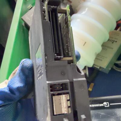 议价Mitsubishi  Q02hcpu Is Uncertain About Quality  Two Pric