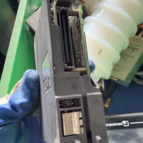 议价Mitsubishi  Q02hcpu Is Uncertain About Quality  Two Pric